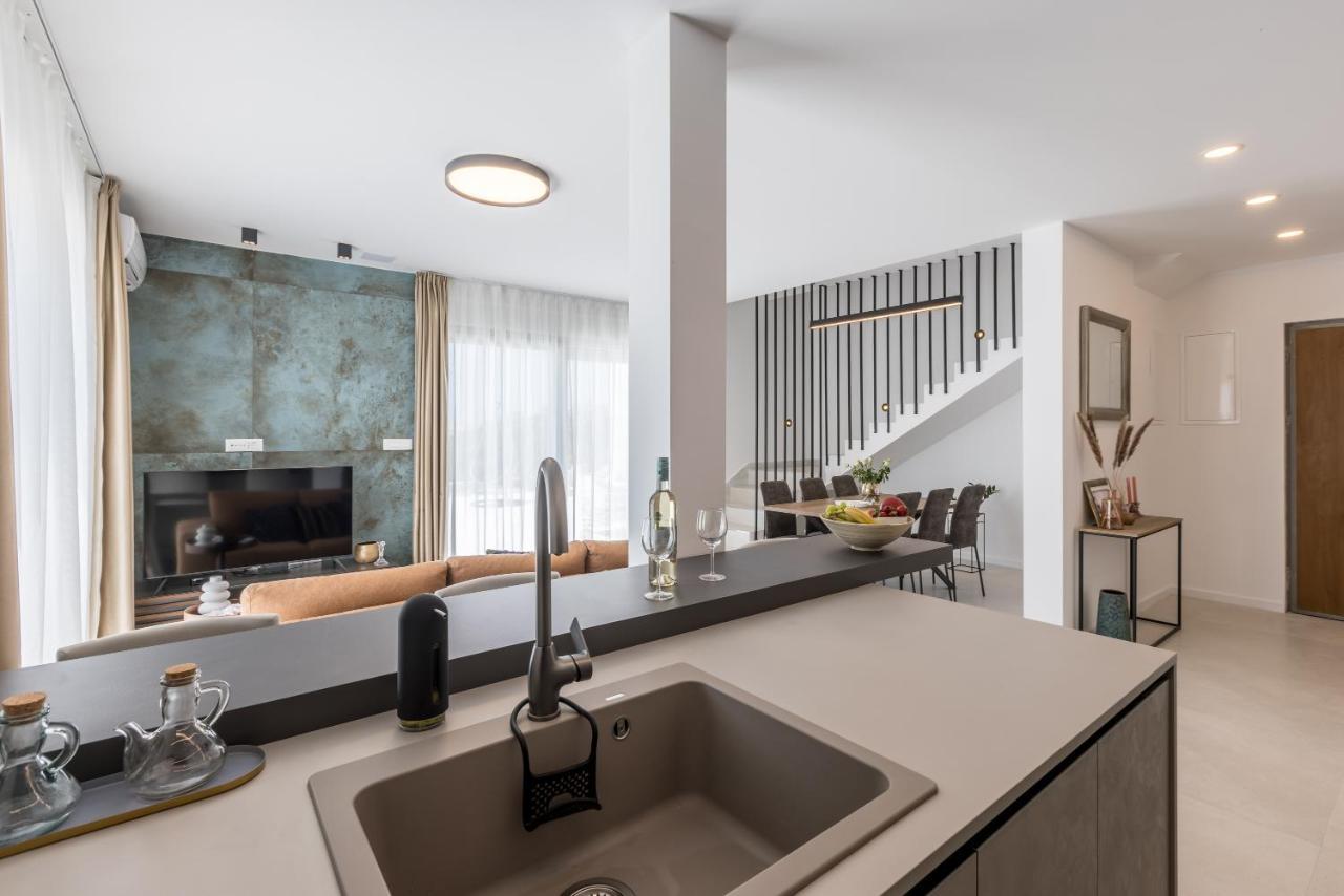 Villa Callista Žrnovnica Zewnętrze zdjęcie